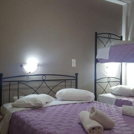 פיראוס Lux Hotel מראה חיצוני תמונה