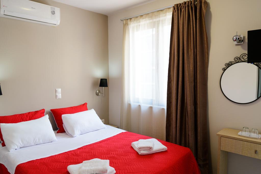 פיראוס Lux Hotel מראה חיצוני תמונה
