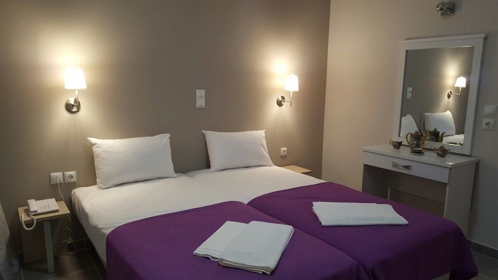 פיראוס Lux Hotel מראה חיצוני תמונה