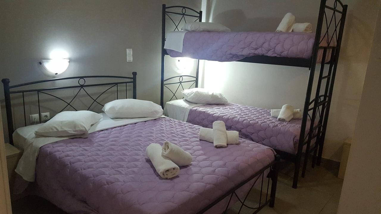 פיראוס Lux Hotel מראה חיצוני תמונה