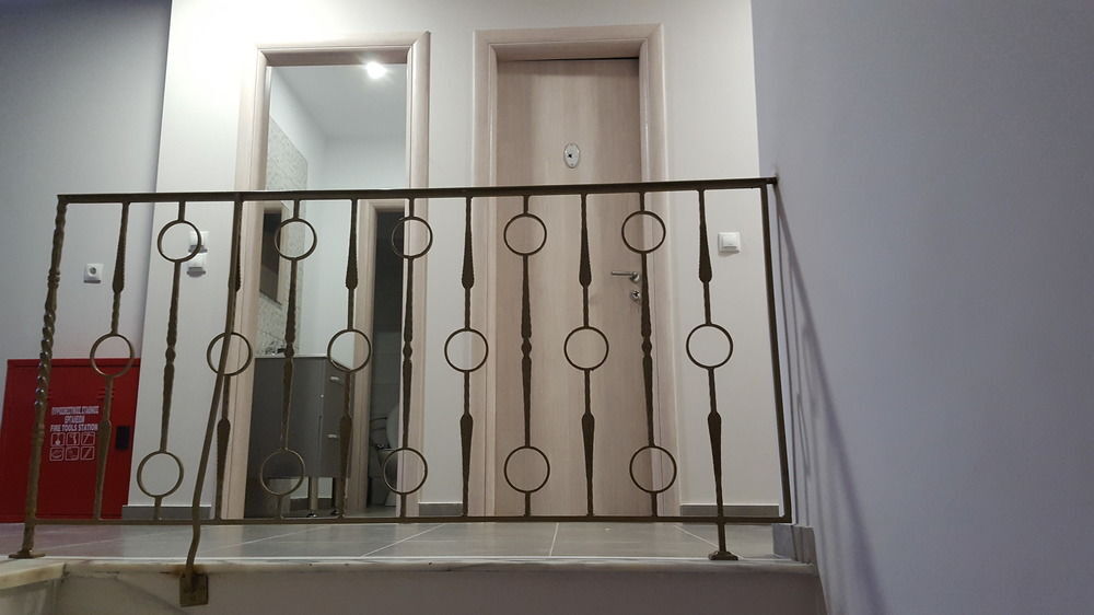פיראוס Lux Hotel מראה חיצוני תמונה